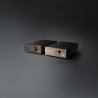 Her ser du Phonobox Chrome MM/MC fra EAR/Yoshino