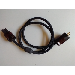 Her ser du 1,25m Silicone Mains Lead (Oyaide P-079e, C-079) fra LFD Audio